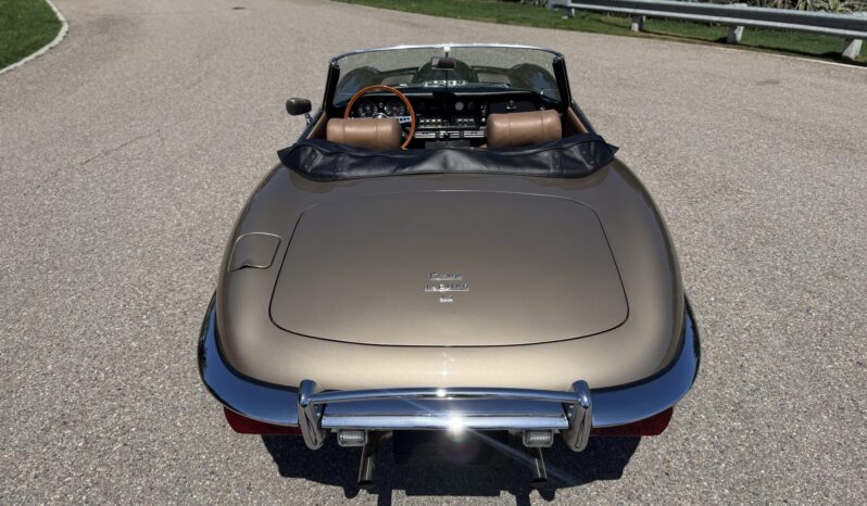 
								1970 Jaguar XKE Series II Roadster full									