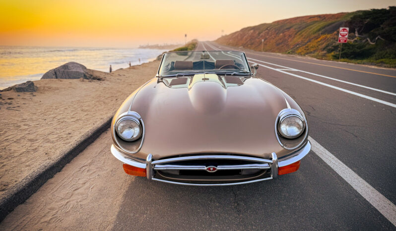 
								1970 Jaguar XKE Series II Roadster full									