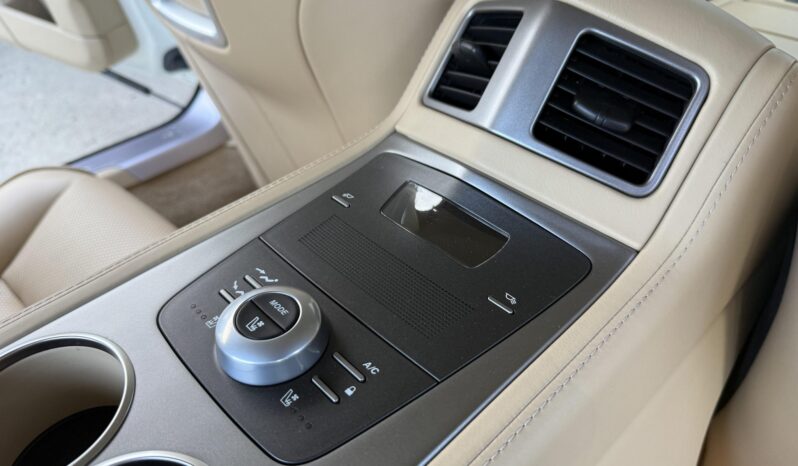 
								2012 Aston Martin Rapide full									