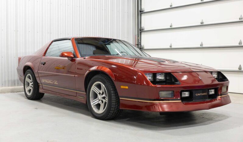 
								1988 Chevrolet Camaro IROC-Z Coupe full									