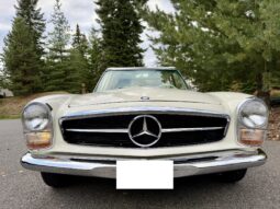 1965 Mercedes-Benz 230SL 4-Speed 2