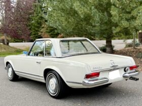 1965 Mercedes-Benz 230SL 4-Speed
