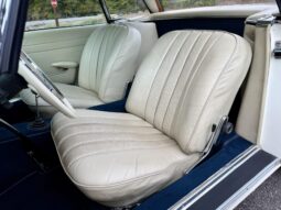 
										1965 Mercedes-Benz 230SL 4-Speed full									