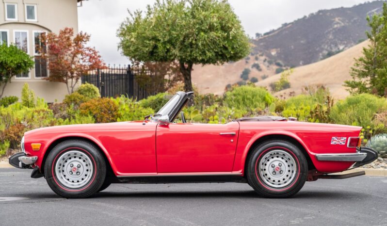 
								1975 Triumph TR6 full									