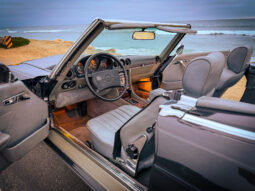 
										1988 Mercedes-Benz 560SL full									