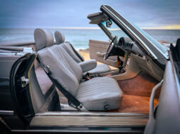 
										1988 Mercedes-Benz 560SL full									