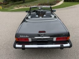 
										1988 Mercedes-Benz 560SL full									