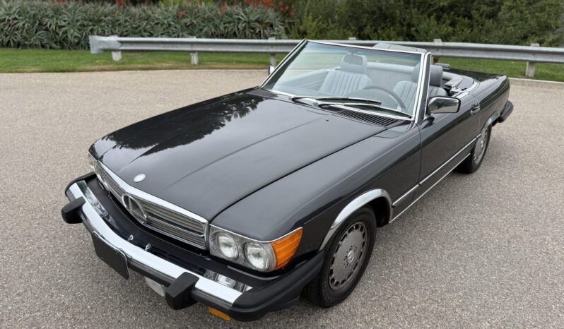 
								1988 Mercedes-Benz 560SL full									