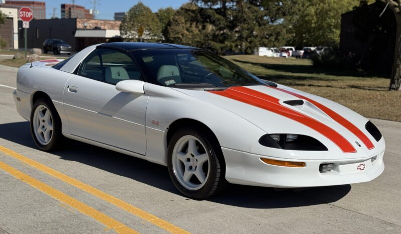 
								1997 Chevrolet Camaro SS SLP 30th Anniversary full									