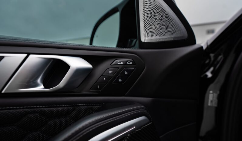 
								2021 BMW X6 M Competition full									