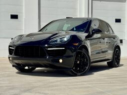 
										2014 Porsche Cayenne Turbo S full									