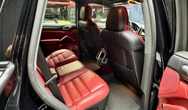 
								2014 Porsche Cayenne Turbo S full									