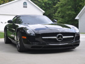 2012 Mercedes-Benz SLS AMG Roadster