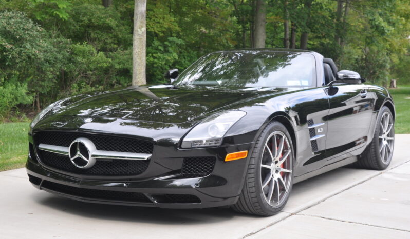 
								2012 Mercedes-Benz SLS AMG Roadster full									