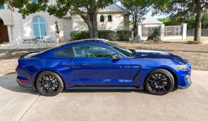 
								2016 Ford Mustang Shelby GT350 full									
