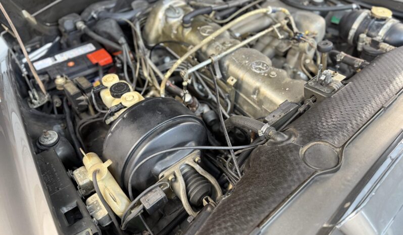 
								1970 Mercedes-Benz 280SL full									