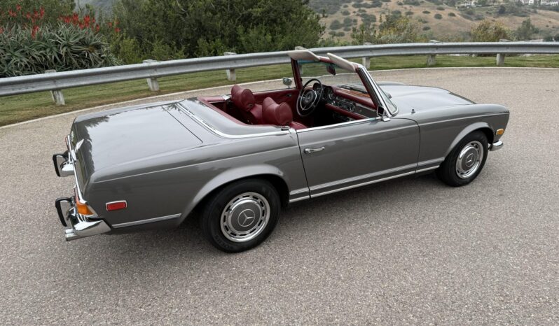 1970 Mercedes-Benz 280SL 1