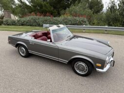 
										1970 Mercedes-Benz 280SL full									