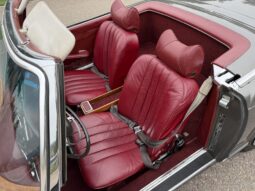 
										1970 Mercedes-Benz 280SL full									