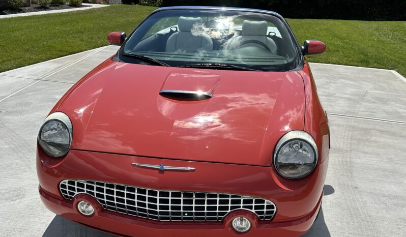 
								2003 Ford Thunderbird 007 Edition full									