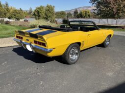 
										1969 Chevrolet Camaro Convertible 5-Speed full									