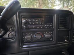 
										2001 GMC Sierra 2500HD SLT Extended Cab 4×4 8.1L full									