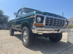 1978 Ford F-250 Custom 4×4 4-Speed 2