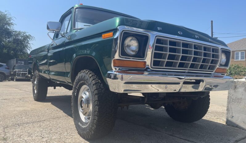 1978 Ford F-250 Custom 4×4 4-Speed 1