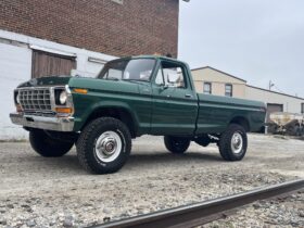 1978 Ford F-250 Custom 4×4 4-Speed