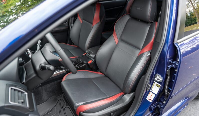 
								2016 Subaru WRX STi Limited full									