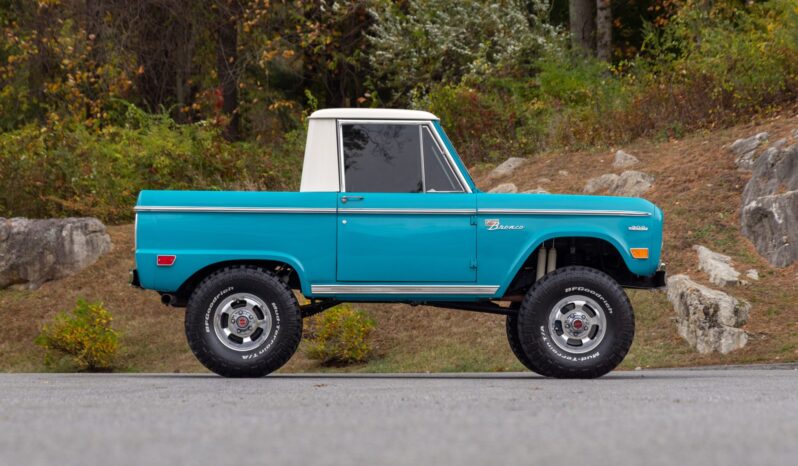 
								1969 Ford Bronco 302 full									