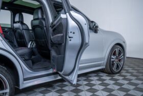 2014 Porsche Cayenne GTS