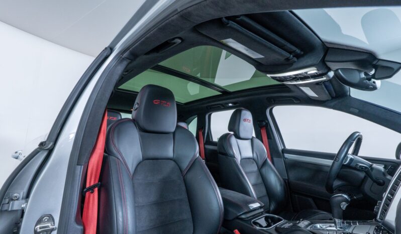
								2014 Porsche Cayenne GTS full									