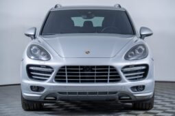 
										2014 Porsche Cayenne GTS full									