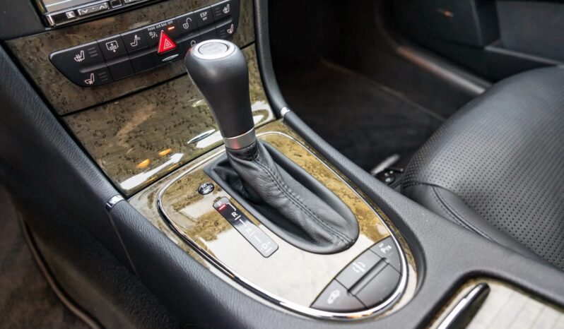 
								2008 Mercedes-Benz E63 AMG full									