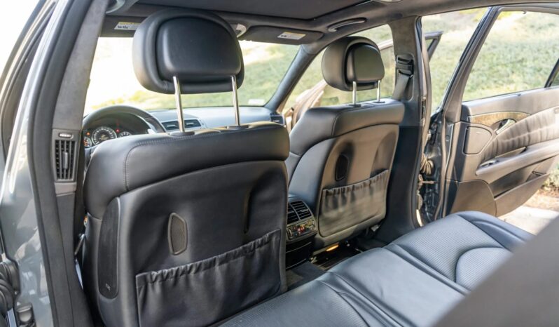 
								2008 Mercedes-Benz E63 AMG full									