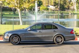 
										2008 Mercedes-Benz E63 AMG full									