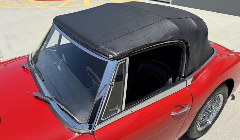 
								1966 Austin-Healey 3000 BJ8 Mk III full									