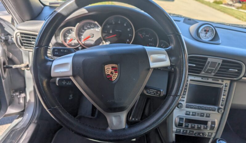 
								2005 Porsche 911 Carrera Coupe 6-Speed full									