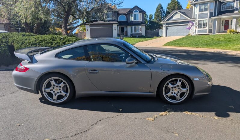 
								2005 Porsche 911 Carrera Coupe 6-Speed full									