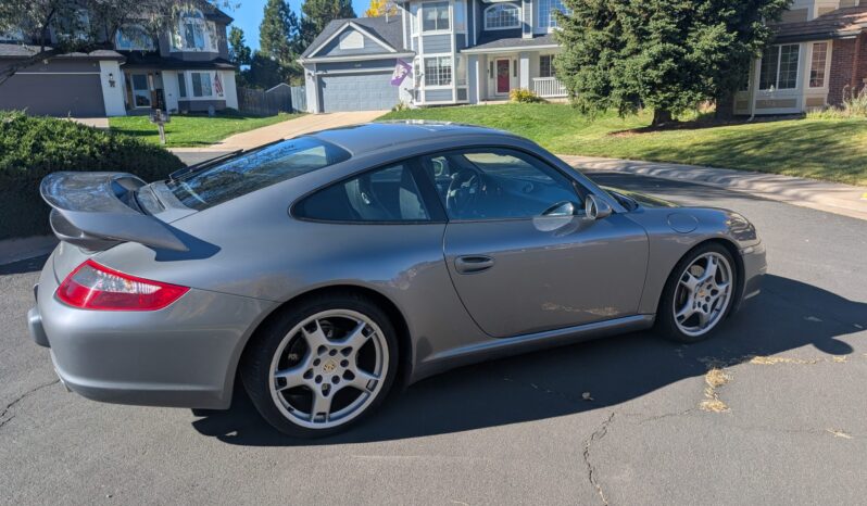 
								2005 Porsche 911 Carrera Coupe 6-Speed full									
