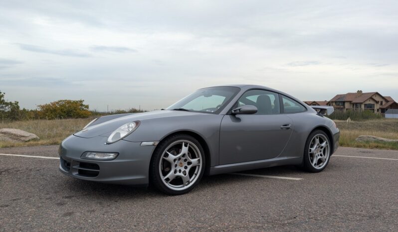 
								2005 Porsche 911 Carrera Coupe 6-Speed full									