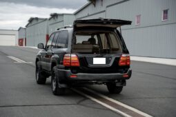 
										2000 Toyota Land Cruiser UZJ100 full									