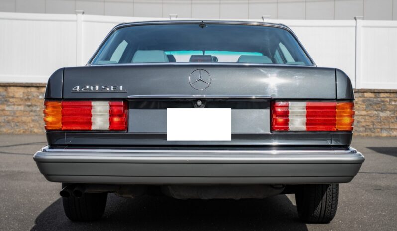 
								1988 Mercedes-Benz 420SEL full									