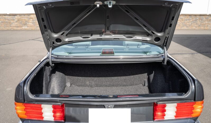 
								1988 Mercedes-Benz 420SEL full									