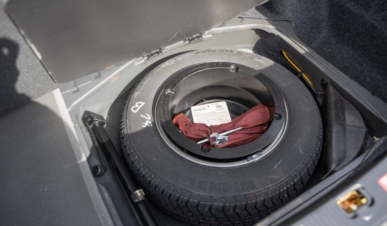 
								1988 Mercedes-Benz 420SEL full									