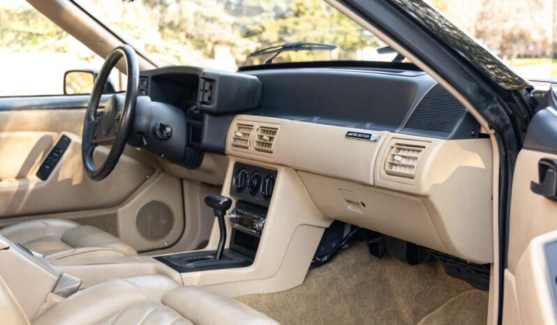 
								1988 Ford Mustang ASC McLaren Convertible full									