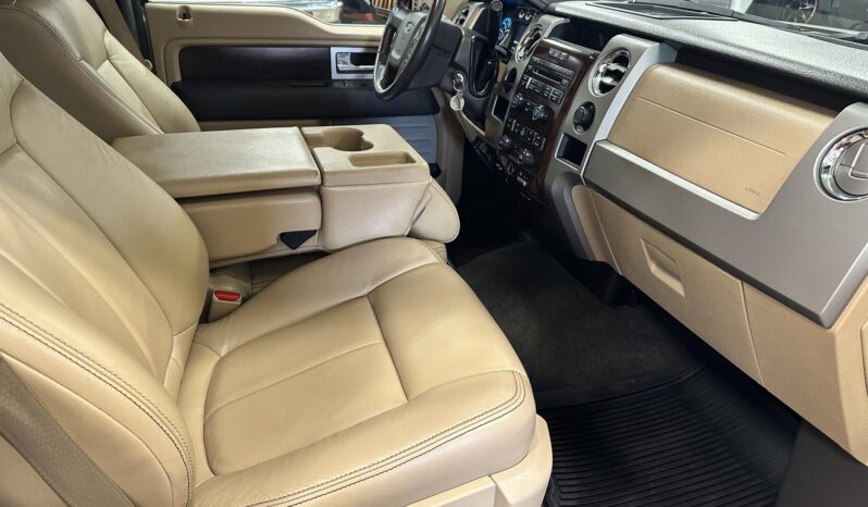 
								2012 Ford F-150 Lariat SuperCrew full									