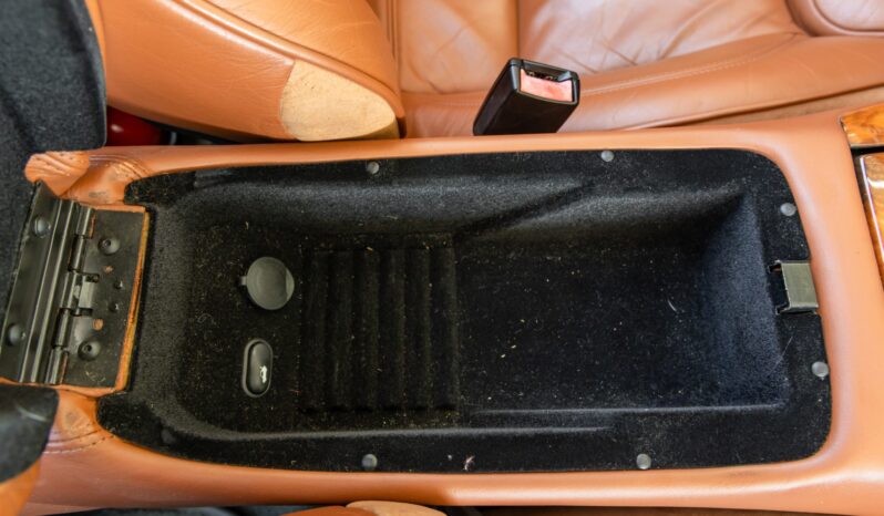 
								2003 Aston Martin DB7 V12 Vantage Volante 6-Speed full									