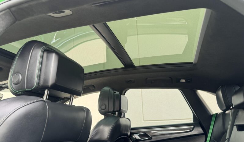 
								2022 Porsche Macan GTS full									